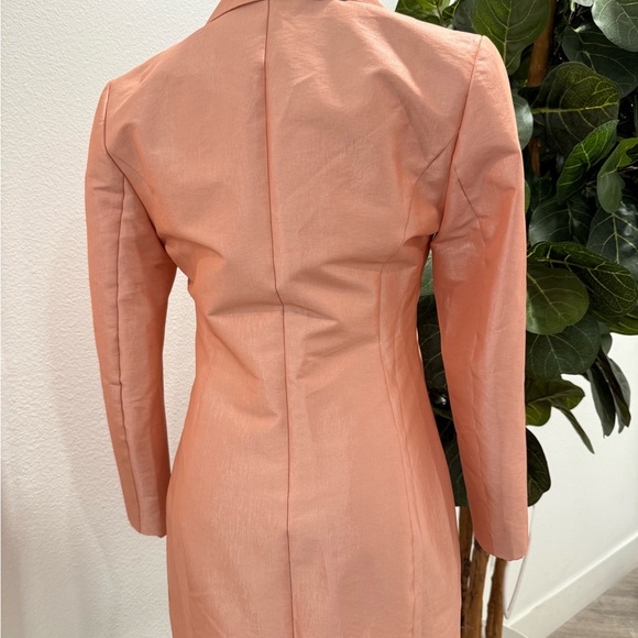 Chic Coral Women's Blazer Dress with Gold Accents - Picture 5 of 5